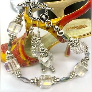 Victorian Link bracelet -link style with matching earrings